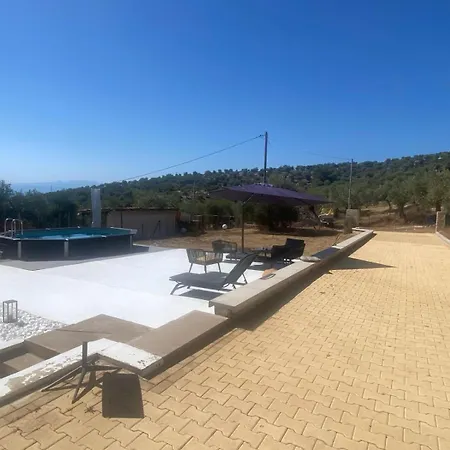 Olive Hill بيت للعطل لايميناس