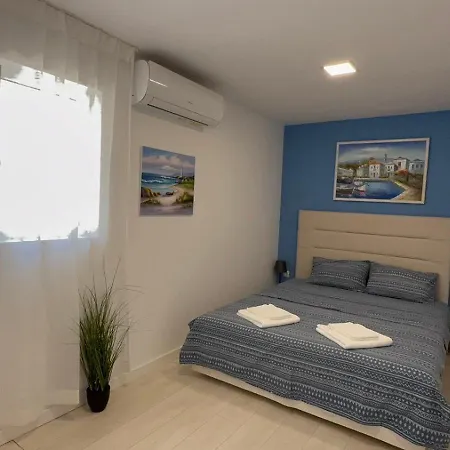 Olive Hill لايميناس